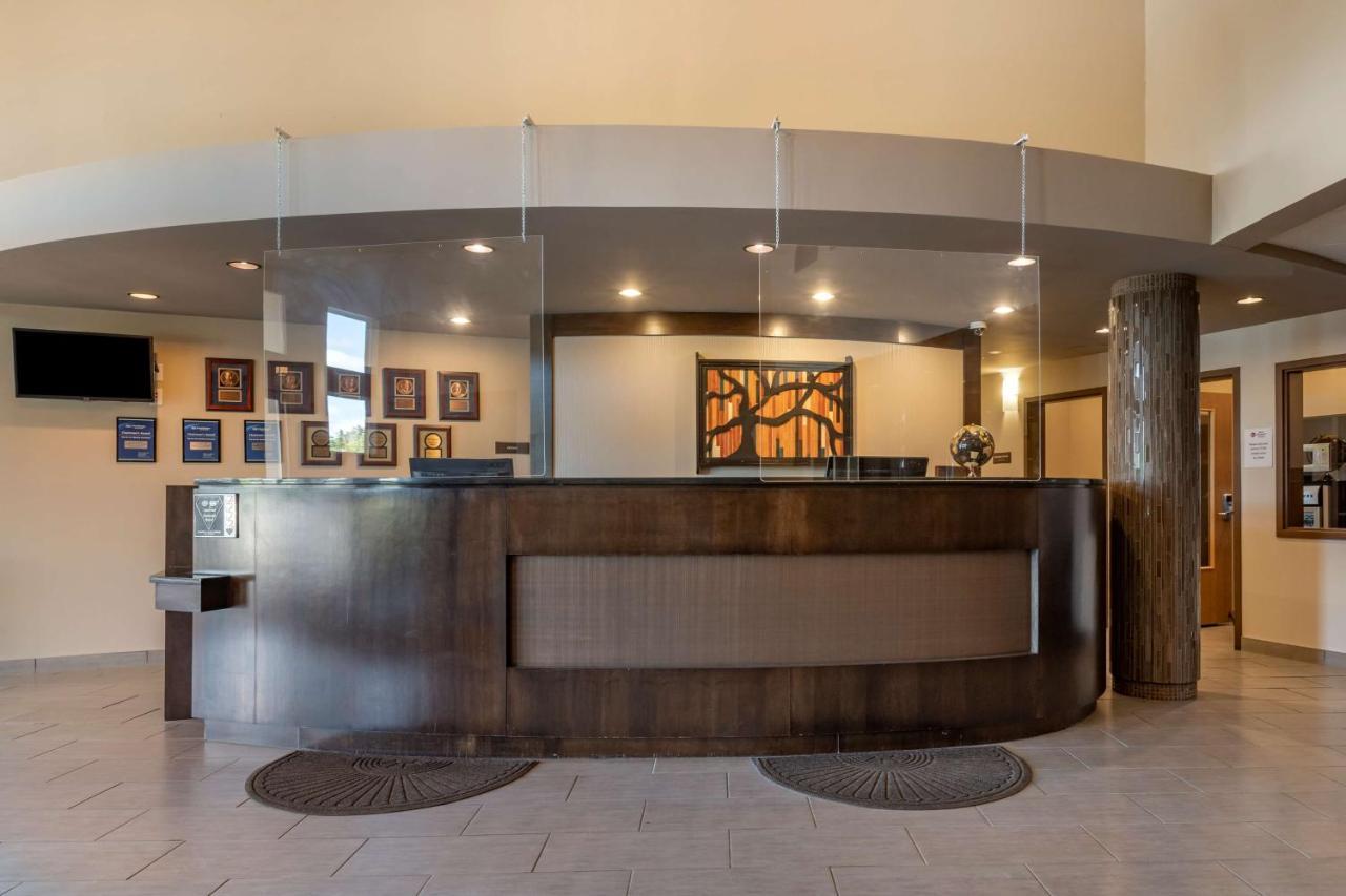 Best Western Plus Bridgewater Hotel & Convention Centre Bagian luar foto