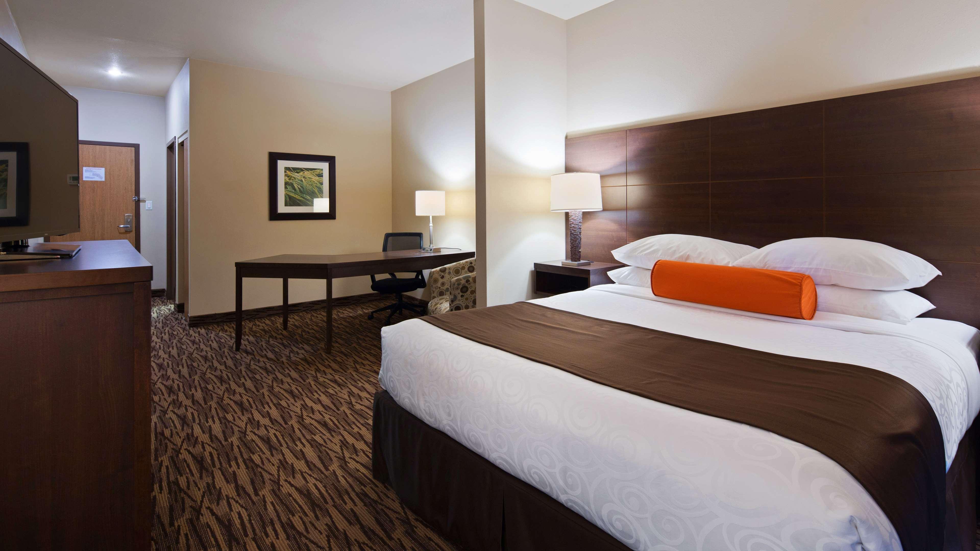 Best Western Plus Bridgewater Hotel & Convention Centre Bagian luar foto